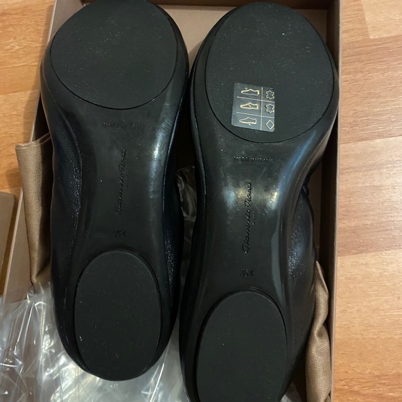 Gianvito Rossi | Black embellished ballet flats - Picture 8 of 9